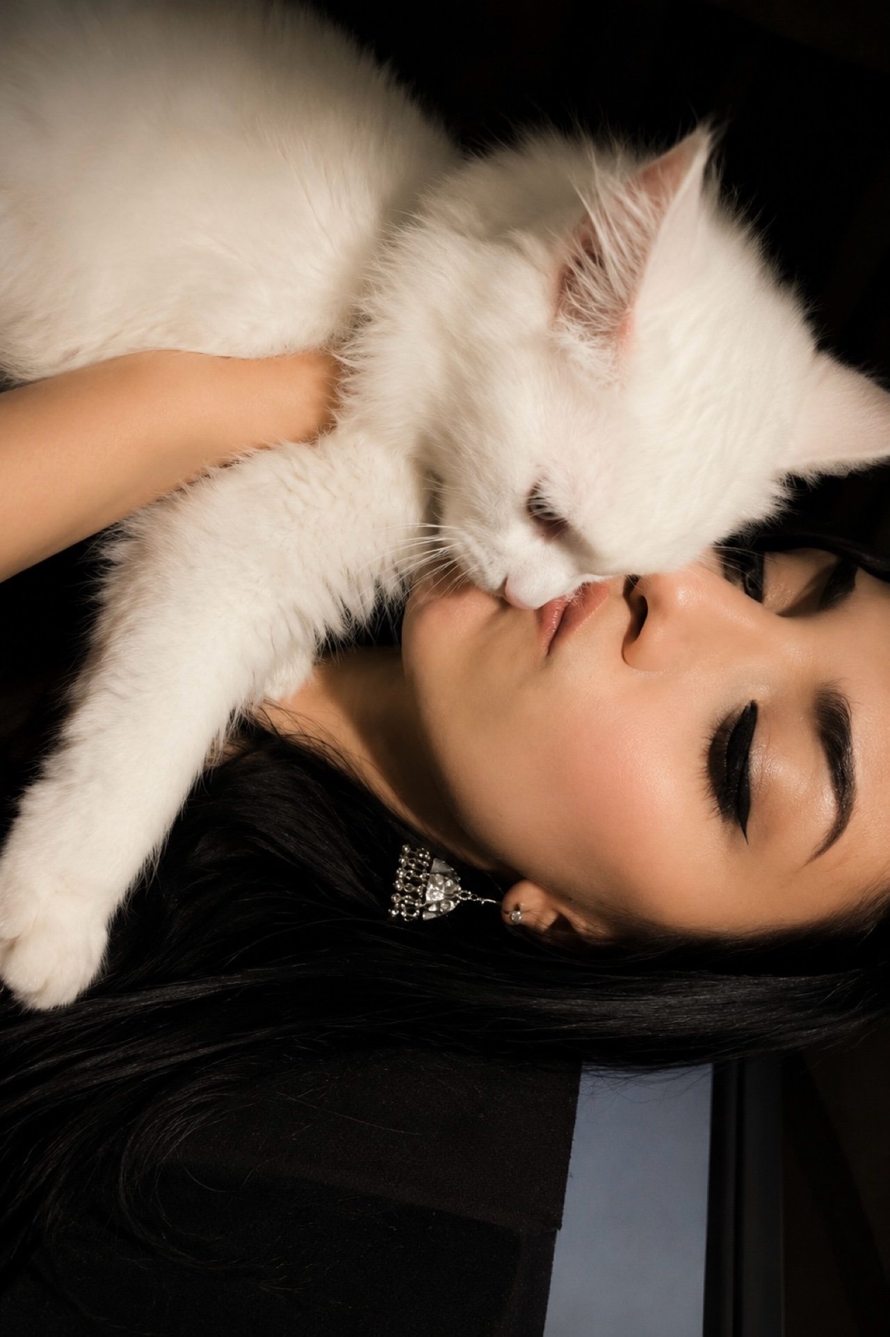 Volunteer with cat